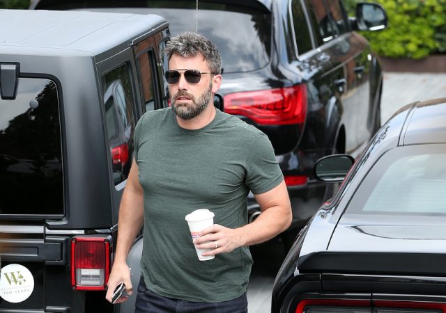 Ben Affleck Goes out whilst embroiled in an alleged Nanny Scandal.