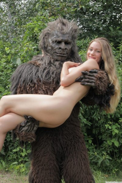 bigfoot-2-400x600