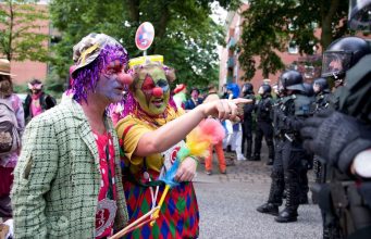 Shore’s Ku Klux Klowns