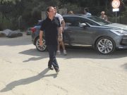 TheWeekholeView: The Man in Love with Solitude